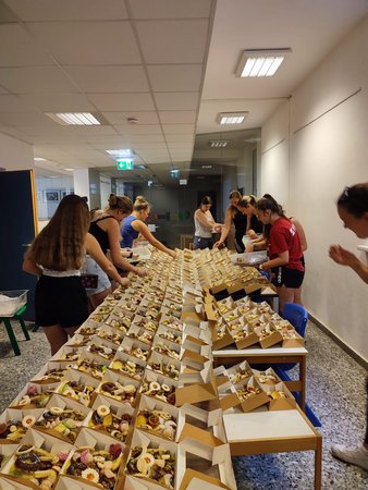 FEST UND FRÜHSCHOPPEN